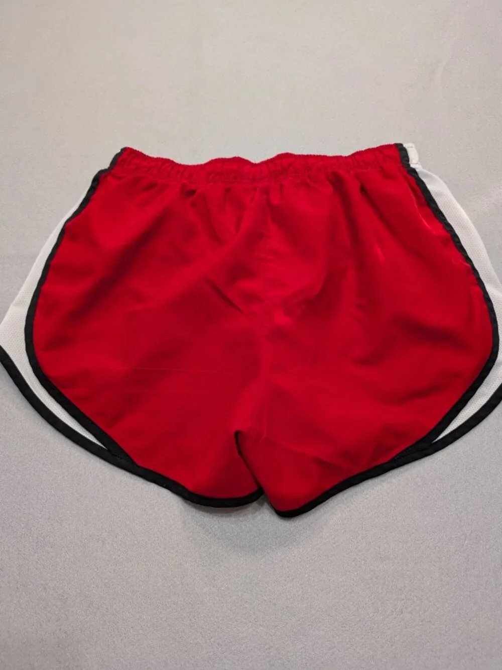 Nike Dri-FIT Tempo Red White Black Running Shorts M